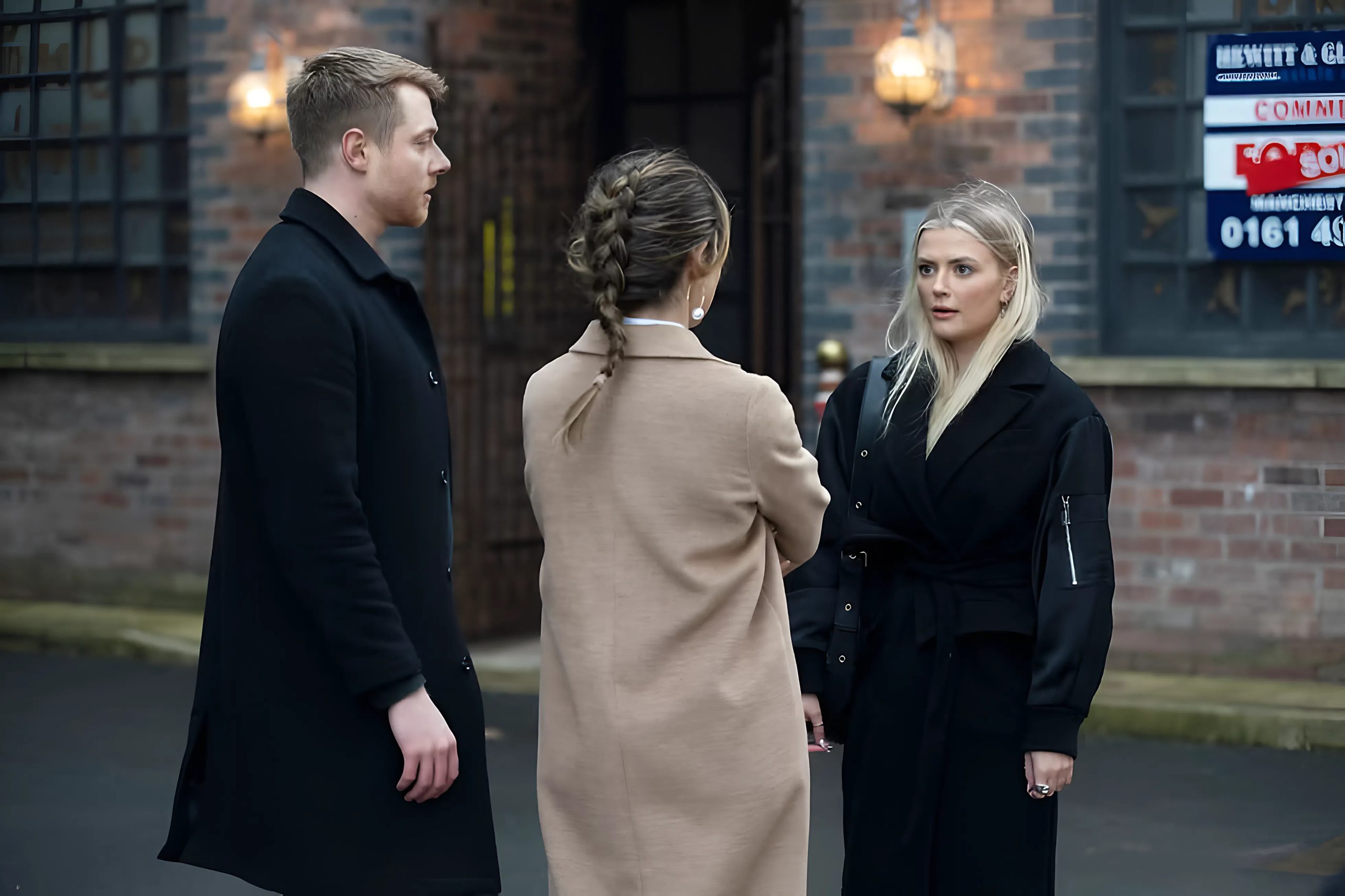 Corrie fans speculate on Lucy Fallon's surprising hint about Sarah Platt