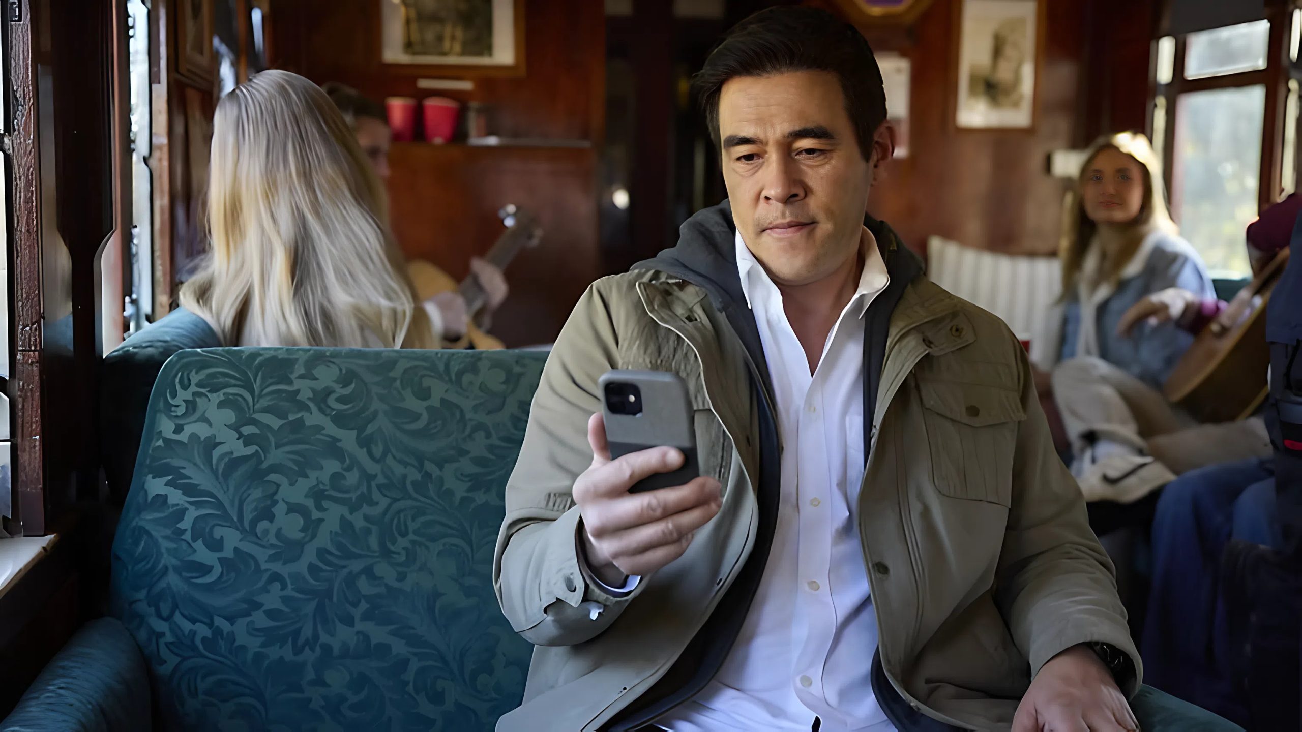 Eddie pops the question. Has Leah gone too far? Abigail’s in hot water.