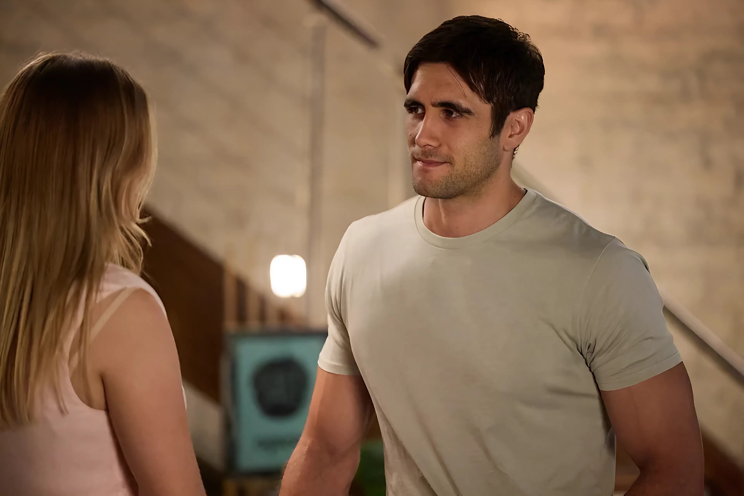 David leads a rescue operation. Tane and Levi risk their lives for love. Who will make it out of the trainwreck alive?